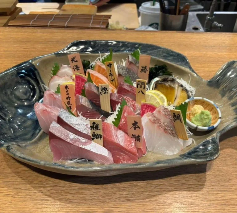 日曜日、祝日限定　刺盛り10種！品川/居酒屋/関サバ/鮮魚